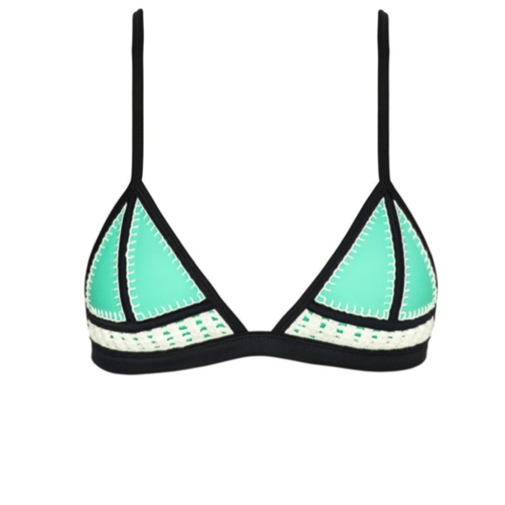 Like new! Triangl Bathing Suit Top